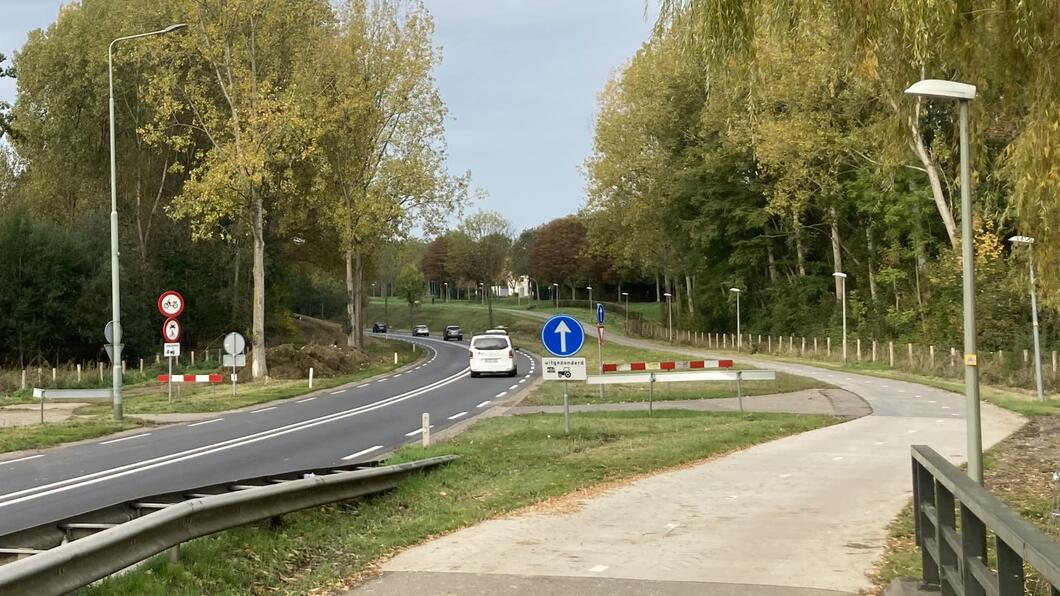 oversteek Middenweg